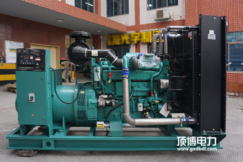 采購柴油發(fā)電機(jī)組選哪個(gè)品牌好？玉柴or濰柴，康明斯or上柴？
