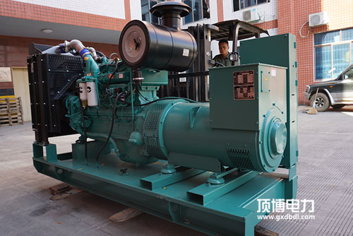 柴油發(fā)電機(jī)組維護(hù)時添加加水箱寶是什么？