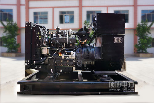 500KW沃爾沃柴油發(fā)電機(jī)組多少錢(qián)？選什么型號(hào)