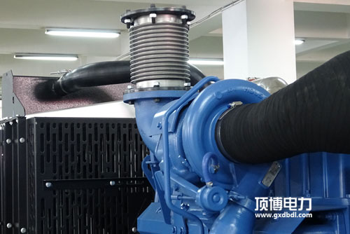 發(fā)電機(jī)組柴油機(jī)這樣保養(yǎng)，使用壽命想不長(zhǎng)都難！