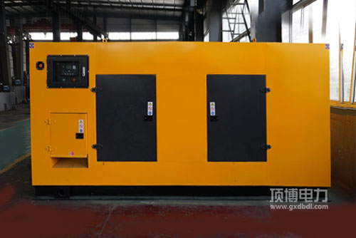 靜音性能好，是學(xué)校選擇頂博低噪音柴油發(fā)電機(jī)組原因