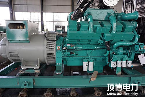 柴油發(fā)電機(jī)廢氣渦輪增壓器進(jìn)行清洗、檢查的具體方法。